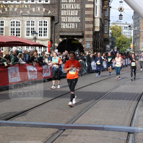 05.10.2025 - 20. swb-Marathon Bremen Yannick Fuchs http://msf.ph/oto/9229795 05.10.2025 11:02:22 Ziel 9363, 10130, 10508, 11340, 11454, 11646 meine-sportfotos.de
