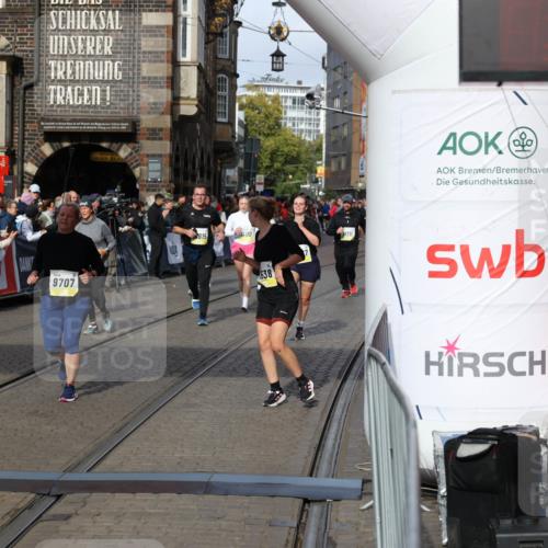 05.10.2025 - 20. swb-Marathon Bremen Yannick Fuchs http://msf.ph/oto/9230295 05.10.2025 11:02:34 Ziel 9707, 9802, 9839, 10093, 10194, 10615, 10821, 10829, 10982, 10983, 11386, 11537, 11538 meine-sportfotos.de