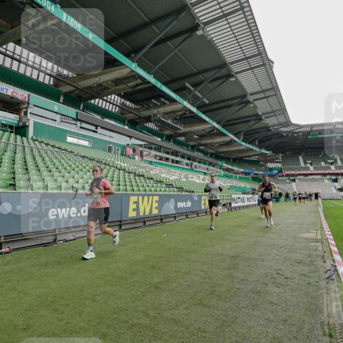 05.10.2025 - 20. swb-Marathon Bremen Michael Burmester http://msf.ph/oto/9230297 05.10.2025 12:47:11 Laufen im Stadion 223, 265, 391, 442, 502, 505, 545, 609, 770, 818, 862, 891, 1246, 1521, 1635, 2482, 2613, 2872, 2939, 3054, 3084, 4255, 4758, 4848, 4966, 4988, 5656, 5831, 6295, 7070, 7170, 7583, 8013, 256, 281, 2163, 2276, 2585, 3381, 4274, 4617, 6849, 7675 meine-sportfotos.de