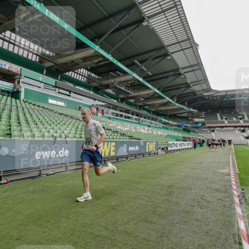 05.10.2025 - 20. swb-Marathon Bremen Michael Burmester http://msf.ph/oto/9230310 05.10.2025 12:47:14 Laufen im Stadion 223, 265, 391, 442, 502, 505, 545, 609, 770, 818, 862, 891, 1246, 1521, 1635, 2472, 2482, 2613, 2872, 2939, 3061, 3084, 4215, 4255, 4758, 4848, 4966, 4988, 5656, 5831, 6295, 7070, 7170, 7583, 8013, 256, 281, 891, 2163, 2276, 2585, 3054, 3381, 4617, 6849, 7675 meine-sportfotos.de