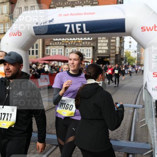 05.10.2025 - 20. swb-Marathon Bremen Yannick Fuchs http://msf.ph/oto/9230869 05.10.2025 11:02:43 Ziel 9468, 9647, 9802, 9839, 10033, 10595, 10598, 10615, 10825, 10826, 11110, 11160, 11537, 11538, 11711 meine-sportfotos.de