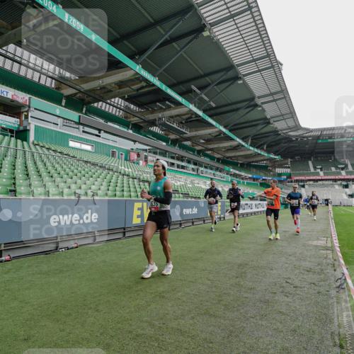05.10.2025 - 20. swb-Marathon Bremen Michael Burmester http://msf.ph/oto/9230924 05.10.2025 12:49:25 Laufen im Stadion 150, 187, 270, 424, 1195, 1257, 1535, 1609, 1625, 1654, 1727, 1876, 1904, 2044, 2119, 2356, 2594, 2988, 2990, 3124, 3544, 3738, 3960, 4385, 4438, 5599, 6171, 6431, 6463, 6619, 6805, 6877, 7647, 7904, 7987, 8216, 8507, 8630, 9114, 492, 1625, 1724, 2974, 3320, 3819, 5103, 5786, 6251, 6632, 8244, 8687, 8897, 8923 meine-sportfotos.de