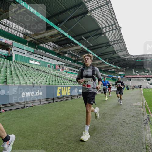 05.10.2025 - 20. swb-Marathon Bremen Michael Burmester http://msf.ph/oto/9230947 05.10.2025 12:49:30 Laufen im Stadion 150, 187, 270, 424, 1195, 1257, 1535, 1609, 1654, 1727, 1876, 1904, 2044, 2119, 2356, 2594, 2988, 2990, 3124, 3544, 3738, 3960, 4385, 4438, 4870, 6171, 6431, 6619, 6805, 6877, 7647, 7904, 7987, 8216, 8630, 9114, 492, 1625, 3320, 3819, 5103, 5599, 5786, 6171, 6463, 6632, 7904, 8244, 8507, 8687, 8897 meine-sportfotos.de