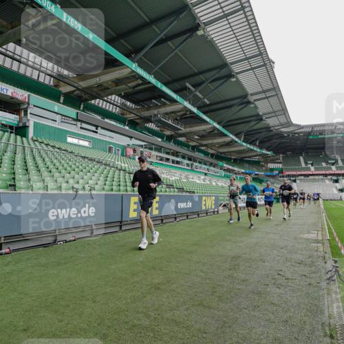 05.10.2025 - 20. swb-Marathon Bremen Michael Burmester http://msf.ph/oto/9231076 05.10.2025 12:49:51 Laufen im Stadion 150, 187, 217, 270, 287, 424, 511, 845, 939, 1257, 1388, 1535, 1609, 1707, 1727, 1876, 1904, 2044, 2356, 3124, 3259, 3353, 3544, 3738, 3885, 3960, 4006, 4318, 4367, 4438, 4870, 5118, 5894, 6214, 6216, 6281, 6431, 6619, 6805, 6877, 7647, 7987, 8216, 8401, 8536, 8873, 9118, 1195, 1654, 2119, 2594, 2988, 2990, 4385, 8630, 9114 meine-sportfotos.de