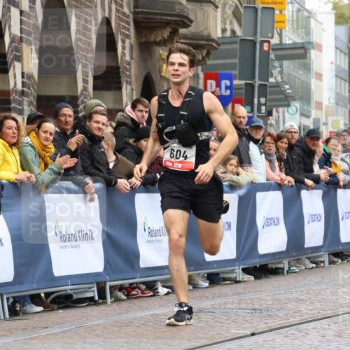 05.10.2025 - 20. swb-Marathon Bremen Strokosch-Dieckow http://msf.ph/oto/9231127 05.10.2025 12:30:02 Ziel 604 meine-sportfotos.de