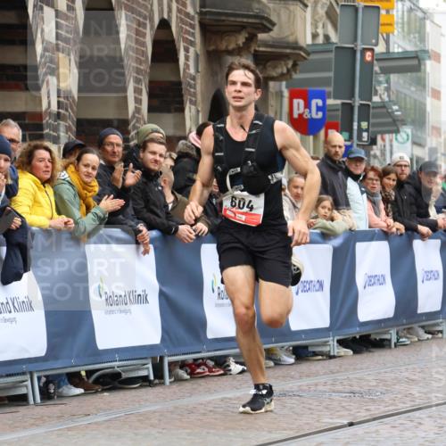 05.10.2025 - 20. swb-Marathon Bremen Strokosch-Dieckow http://msf.ph/oto/9231155 05.10.2025 12:30:02 Ziel 604 meine-sportfotos.de