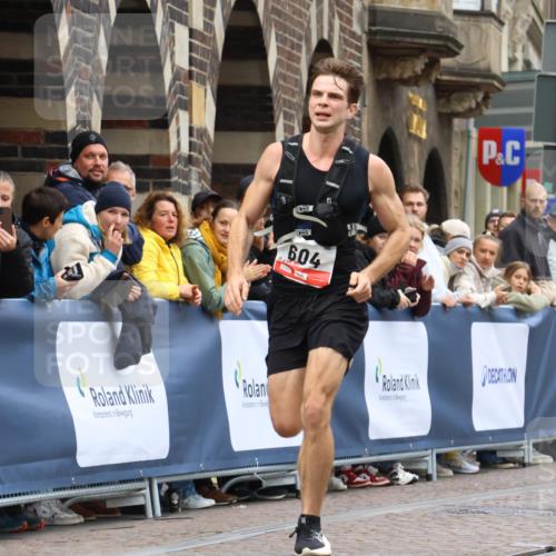 05.10.2025 - 20. swb-Marathon Bremen Strokosch-Dieckow http://msf.ph/oto/9231290 05.10.2025 12:30:02 Ziel 604 meine-sportfotos.de