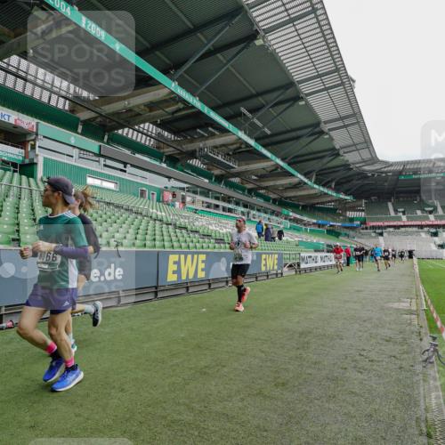 05.10.2025 - 20. swb-Marathon Bremen Michael Burmester http://msf.ph/oto/9231672 05.10.2025 12:51:25 Laufen im Stadion 334, 503, 601, 750, 754, 914, 1037, 1064, 1120, 1314, 1450, 1499, 1577, 1689, 1701, 1748, 1909, 1911, 1926, 2059, 2279, 2283, 2350, 2447, 2493, 2526, 3267, 3419, 3608, 3661, 4032, 4104, 4260, 4652, 4654, 4687, 5551, 5817, 5838, 5847, 5910, 6066, 6210, 6252, 6401, 6477, 6773, 6775, 7713, 7723, 8066, 8083, 8682, 8740, 8780, 8995, 122, 688, 745, 1033, 1044, 1166, 1359, 2381, 3291, 4366, 4962, 5184, 5418, 6681, 7493 meine-sportfotos.de