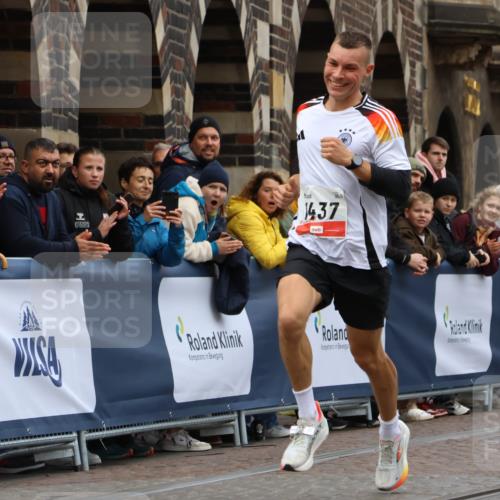 05.10.2025 - 20. swb-Marathon Bremen Strokosch-Dieckow http://msf.ph/oto/9231765 05.10.2025 12:30:48 Ziel 1437 meine-sportfotos.de