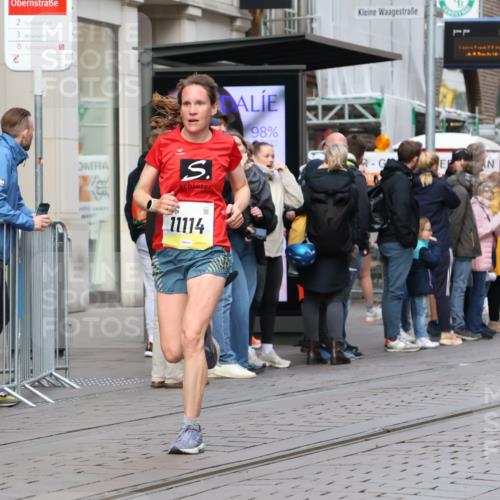 05.10.2025 - 20. swb-Marathon Bremen Strokosch-Dieckow http://msf.ph/oto/9232254 05.10.2025 10:40:19 Ziel 10161, 10229, 10686, 11114, 10161, 10229, 10686, 11114 meine-sportfotos.de