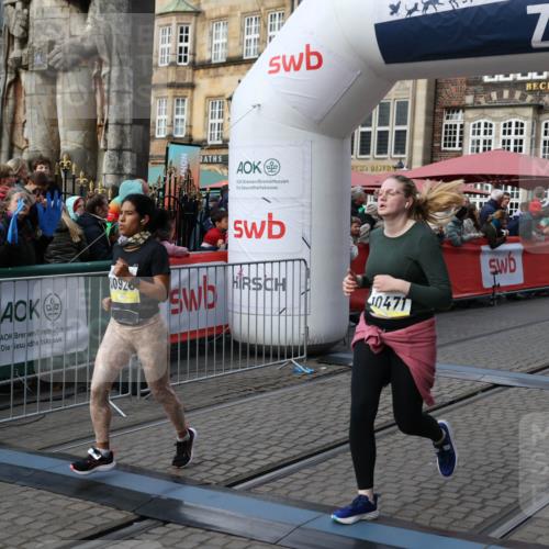 05.10.2025 - 20. swb-Marathon Bremen Yannick Fuchs http://msf.ph/oto/9232407 05.10.2025 11:03:21 Ziel 9300, 9325, 9593, 10471, 10926, 10996, 11390, 11682 meine-sportfotos.de