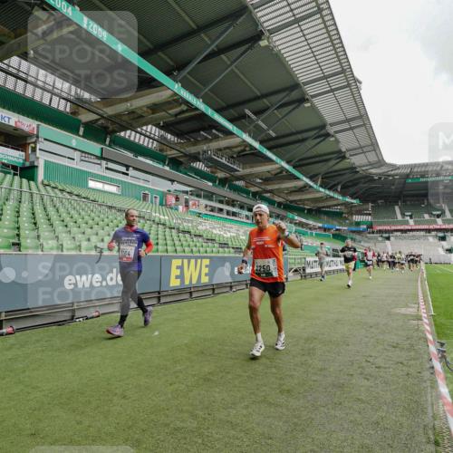 05.10.2025 - 20. swb-Marathon Bremen Michael Burmester http://msf.ph/oto/9232456 05.10.2025 12:53:38 Laufen im Stadion 89, 248, 250, 368, 458, 496, 507, 832, 869, 1009, 1020, 1164, 1428, 1460, 1489, 1538, 1608, 1656, 1667, 1690, 1736, 1868, 1943, 2030, 2050, 2075, 2250, 2288, 2871, 3363, 3553, 3913, 4132, 4294, 4611, 4729, 5024, 5169, 5425, 5571, 5576, 5579, 5944, 6244, 6348, 6359, 6492, 6806, 7255, 7408, 7617, 7835, 7905, 8238, 8462, 8499, 8511, 8611, 8709, 550, 590, 832, 1367, 1431, 1600, 2072, 4218, 4573, 4746, 4805, 4935, 5866, 6677, 7975, 8297, 8349, 8431 meine-sportfotos.de