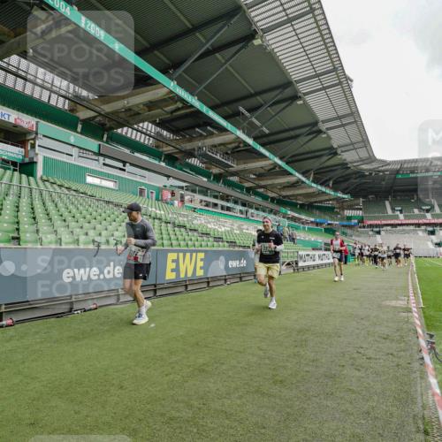 05.10.2025 - 20. swb-Marathon Bremen Michael Burmester http://msf.ph/oto/9232466 05.10.2025 12:53:40 Laufen im Stadion 89, 248, 250, 368, 458, 496, 507, 869, 950, 1009, 1020, 1164, 1428, 1460, 1489, 1538, 1608, 1656, 1667, 1690, 1736, 1868, 1943, 2030, 2050, 2075, 2250, 2288, 2871, 3363, 3553, 3913, 4132, 4294, 4611, 4729, 5024, 5425, 5571, 5576, 5579, 5944, 6244, 6348, 6359, 6492, 6806, 7255, 7408, 7617, 7835, 7905, 8238, 8462, 8499, 8511, 8611, 8709, 550, 590, 832, 1367, 1431, 1600, 2072, 4218, 4573, 4746, 4935, 5169, 5866, 6677, 8297, 8349, 8431 meine-sportfotos.de