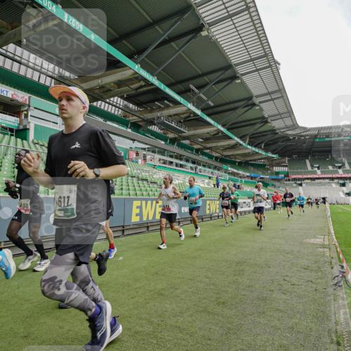 05.10.2025 - 20. swb-Marathon Bremen Michael Burmester http://msf.ph/oto/9232557 05.10.2025 12:53:50 Laufen im Stadion 89, 248, 250, 368, 458, 496, 507, 869, 950, 1009, 1020, 1164, 1165, 1428, 1460, 1489, 1517, 1538, 1608, 1656, 1690, 1729, 1736, 1868, 1873, 1943, 2030, 2050, 2250, 2288, 2871, 3363, 3553, 3913, 4294, 4611, 5024, 5425, 5571, 5576, 5944, 6244, 6348, 6359, 6806, 7232, 7255, 7408, 7617, 7835, 7905, 8238, 8499, 8511, 8611, 8709, 248, 832, 1367, 1667, 2072, 2075, 4132, 4573, 4729, 5169, 5579, 5866, 6492, 8431, 8462 meine-sportfotos.de