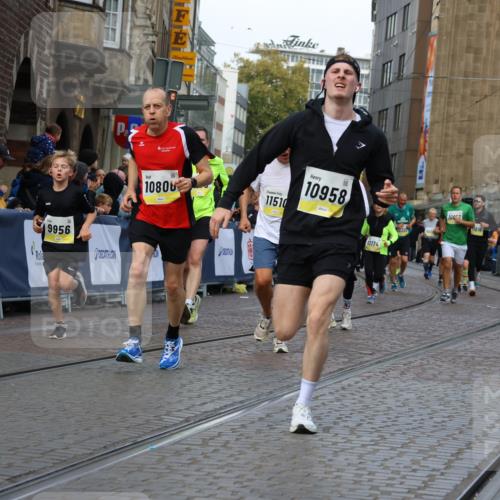 05.10.2025 - 20. swb-Marathon Bremen Strokosch-Dieckow http://msf.ph/oto/9232585 05.10.2025 10:53:16 Ziel 7193, 7251, 9263, 9539, 9717, 9834, 9956, 10057, 10317, 10460, 10806, 10958, 10993, 11174, 11175, 11377, 11510, 11512 meine-sportfotos.de