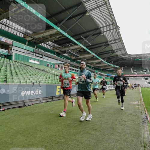 05.10.2025 - 20. swb-Marathon Bremen Michael Burmester http://msf.ph/oto/9232731 05.10.2025 12:54:14 Laufen im Stadion 53, 89, 132, 250, 289, 368, 458, 496, 504, 507, 524, 756, 950, 1009, 1020, 1164, 1165, 1428, 1460, 1489, 1517, 1543, 1608, 1690, 1729, 1736, 1873, 1896, 1943, 1976, 2030, 2250, 2573, 2841, 2871, 3193, 3212, 3363, 3436, 3703, 3913, 4595, 4611, 4949, 4958, 5022, 5024, 5206, 5571, 5576, 5666, 5978, 6244, 6348, 6359, 6583, 6683, 6853, 7232, 7279, 7494, 7508, 7835, 8511, 8611, 8737, 869, 1538, 3553, 7255, 7408, 8238, 8709 meine-sportfotos.de