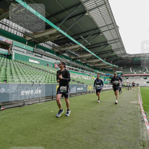 05.10.2025 - 20. swb-Marathon Bremen Michael Burmester http://msf.ph/oto/9232746 05.10.2025 12:54:16 Laufen im Stadion 53, 89, 132, 250, 289, 368, 458, 496, 504, 507, 524, 756, 950, 1009, 1020, 1165, 1308, 1428, 1460, 1489, 1517, 1543, 1608, 1690, 1729, 1736, 1873, 1896, 1897, 1943, 1976, 2030, 2250, 2274, 2573, 2841, 2871, 3193, 3212, 3363, 3436, 3703, 3913, 4595, 4611, 4837, 4949, 4958, 5022, 5024, 5206, 5571, 5576, 5666, 5978, 6244, 6348, 6359, 6583, 6683, 6853, 7232, 7279, 7494, 7508, 7835, 7986, 8511, 8611, 8737, 869, 1538, 3553, 7255, 7408, 8709 meine-sportfotos.de