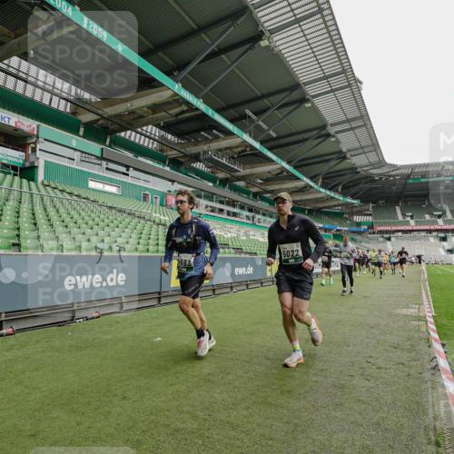 05.10.2025 - 20. swb-Marathon Bremen Michael Burmester http://msf.ph/oto/9232763 05.10.2025 12:54:17 Laufen im Stadion 53, 89, 132, 250, 289, 368, 458, 496, 504, 507, 524, 756, 950, 1009, 1020, 1165, 1308, 1428, 1460, 1489, 1517, 1543, 1608, 1690, 1729, 1736, 1873, 1896, 1897, 1943, 1976, 2024, 2250, 2274, 2573, 2841, 2871, 3193, 3212, 3224, 3359, 3363, 3436, 3703, 3913, 4595, 4611, 4837, 4949, 4958, 5022, 5024, 5206, 5576, 5666, 5978, 6244, 6348, 6359, 6583, 6683, 6853, 7232, 7279, 7494, 7508, 7814, 7835, 7986, 8511, 8611, 8653, 8737, 869, 1538, 3553, 7255, 7408, 8709 meine-sportfotos.de
