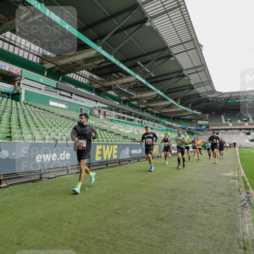 05.10.2025 - 20. swb-Marathon Bremen Michael Burmester http://msf.ph/oto/9232789 05.10.2025 12:54:21 Laufen im Stadion 53, 89, 132, 250, 289, 368, 458, 496, 504, 507, 524, 756, 950, 1020, 1165, 1308, 1428, 1460, 1489, 1517, 1543, 1608, 1690, 1729, 1736, 1873, 1896, 1897, 1943, 1976, 2024, 2250, 2274, 2573, 2841, 2871, 3193, 3212, 3224, 3359, 3436, 3703, 3913, 4595, 4611, 4837, 4949, 4958, 5022, 5024, 5206, 5576, 5666, 5869, 5978, 6244, 6348, 6359, 6583, 6683, 6853, 7232, 7279, 7494, 7508, 7814, 7835, 7928, 7986, 8511, 8611, 8653, 8737, 869, 1538, 3553, 7255, 7408, 8709 meine-sportfotos.de