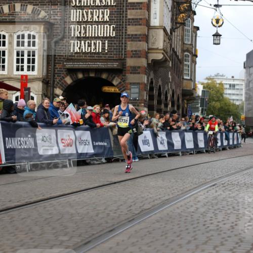 05.10.2025 - 20. swb-Marathon Bremen Yannick Fuchs http://msf.ph/oto/9232818 05.10.2025 10:32:41 Ziel 9280, 11730 meine-sportfotos.de