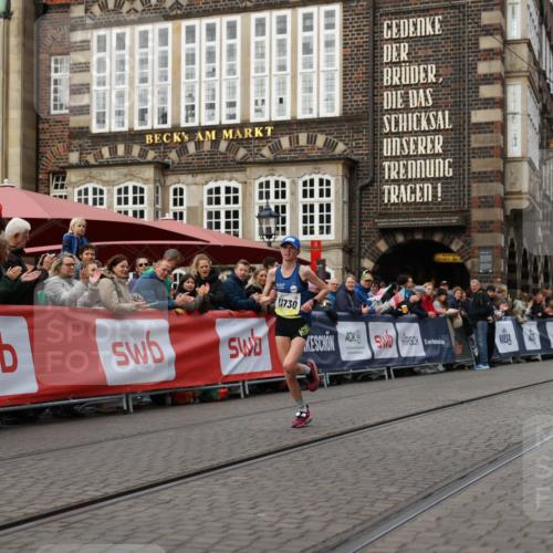 05.10.2025 - 20. swb-Marathon Bremen Yannick Fuchs http://msf.ph/oto/9232889 05.10.2025 10:32:42 Ziel 9280, 11730 meine-sportfotos.de
