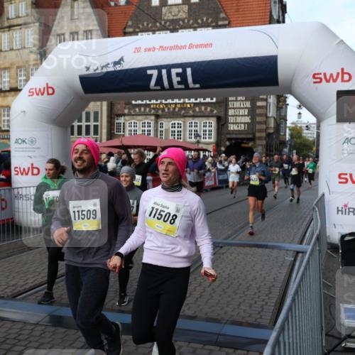05.10.2025 - 20. swb-Marathon Bremen Yannick Fuchs http://msf.ph/oto/9232891 05.10.2025 11:03:28 Ziel 9224, 9225, 9246, 9325, 10142, 10405, 10963, 11103, 11124, 11390, 11467, 11502, 11508, 11509 meine-sportfotos.de