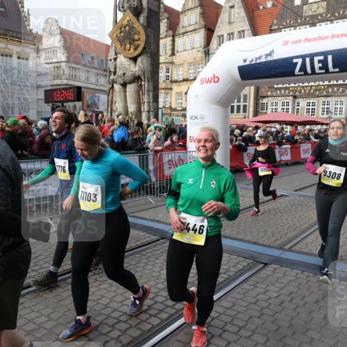 05.10.2025 - 20. swb-Marathon Bremen Yannick Fuchs http://msf.ph/oto/9233328 05.10.2025 11:03:35 Ziel 7776, 9224, 9225, 9308, 9498, 9850, 10446, 10963, 10995, 11103, 11124, 11150, 11236, 11502 meine-sportfotos.de