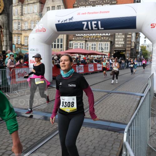 05.10.2025 - 20. swb-Marathon Bremen Yannick Fuchs http://msf.ph/oto/9233370 05.10.2025 11:03:36 Ziel 7776, 9224, 9225, 9308, 9486, 9498, 9850, 10446, 10963, 10995, 11103, 11124, 11150, 11236 meine-sportfotos.de