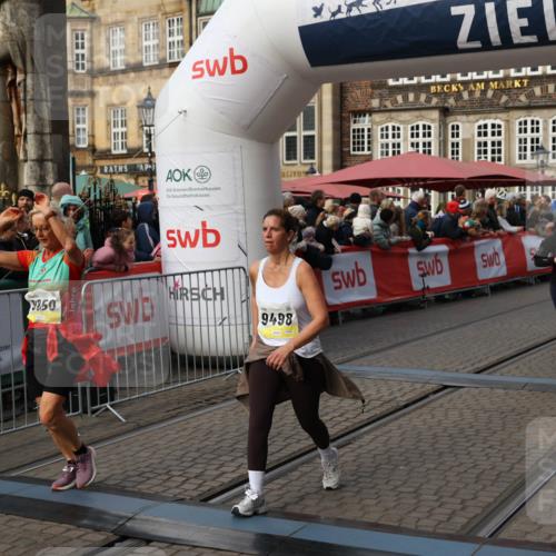 05.10.2025 - 20. swb-Marathon Bremen Yannick Fuchs http://msf.ph/oto/9233532 05.10.2025 11:03:39 Ziel 7199, 7776, 9308, 9486, 9498, 9850, 10446, 10995, 11150, 11236, 11522 meine-sportfotos.de