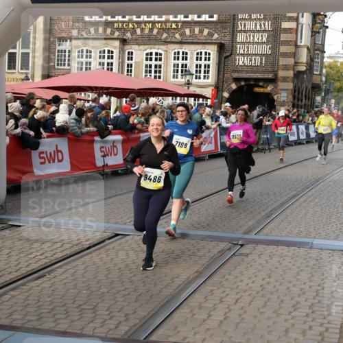 05.10.2025 - 20. swb-Marathon Bremen Yannick Fuchs http://msf.ph/oto/9233575 05.10.2025 11:03:40 Ziel 7199, 9308, 9486, 9498, 9850, 10213, 11150, 11522 meine-sportfotos.de