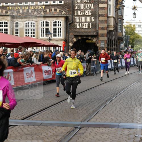 05.10.2025 - 20. swb-Marathon Bremen Yannick Fuchs http://msf.ph/oto/9233752 05.10.2025 11:03:43 Ziel 7199, 9486, 9498, 9850, 9940, 10213, 10478, 11522 meine-sportfotos.de