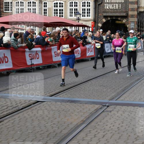 05.10.2025 - 20. swb-Marathon Bremen Yannick Fuchs http://msf.ph/oto/9233892 05.10.2025 11:03:46 Ziel 7199, 9486, 9940, 10213, 10297, 10478, 10711, 10713, 11522, 11589 meine-sportfotos.de