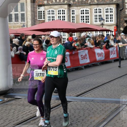 05.10.2025 - 20. swb-Marathon Bremen Yannick Fuchs http://msf.ph/oto/9233962 05.10.2025 11:03:48 Ziel 9315, 9940, 10213, 10297, 10478, 10603, 10604, 10711, 10713, 11522, 11589 meine-sportfotos.de