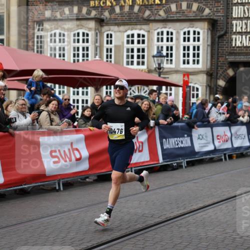 05.10.2025 - 20. swb-Marathon Bremen Yannick Fuchs http://msf.ph/oto/9234354 05.10.2025 10:35:13 Ziel 10476 meine-sportfotos.de