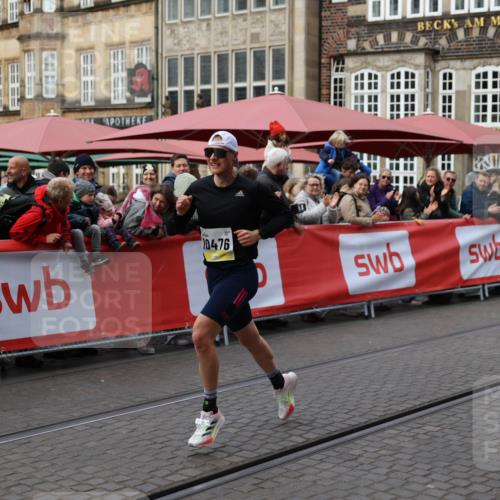 05.10.2025 - 20. swb-Marathon Bremen Yannick Fuchs http://msf.ph/oto/9234401 05.10.2025 10:35:14 Ziel 10476 meine-sportfotos.de