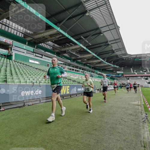 05.10.2025 - 20. swb-Marathon Bremen Michael Burmester http://msf.ph/oto/9234623 05.10.2025 12:58:45 Laufen im Stadion 90, 219, 586, 667, 726, 846, 963, 988, 1229, 1503, 1619, 1716, 2158, 2496, 2734, 2797, 2821, 2922, 3141, 3252, 3254, 3373, 3467, 3573, 3602, 3615, 3791, 4095, 4113, 4389, 4446, 4522, 4709, 4783, 4909, 4967, 5123, 5163, 5214, 5261, 5313, 5530, 5584, 5722, 5808, 5878, 5891, 5917, 6007, 6113, 6326, 6561, 6624, 6672, 6675, 6676, 6882, 6944, 7038, 7169, 7185, 7311, 7312, 7550, 7813, 7976, 8247, 8328, 8355, 8379, 8539, 8576, 8972, 9112, 415, 2234, 2240, 2648, 2662, 2893, 4102, 5313 meine-sportfotos.de