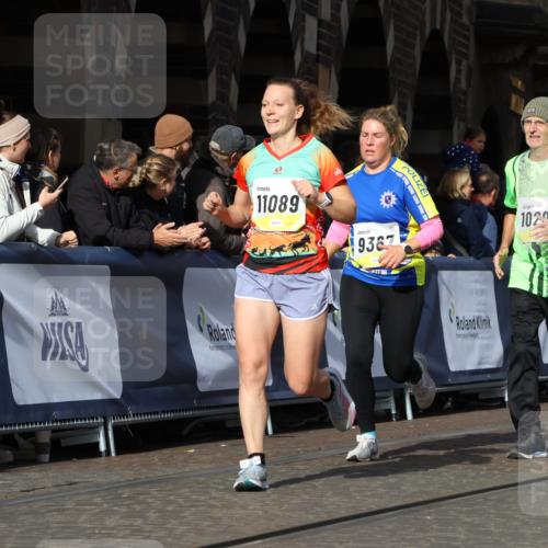 05.10.2025 - 20. swb-Marathon Bremen Strokosch-Dieckow http://msf.ph/oto/9234627 05.10.2025 10:54:32 Ziel 9367, 10032, 10174, 10178, 10296, 10768, 11045, 11089, 11321, 11694 meine-sportfotos.de
