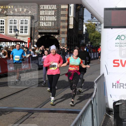 05.10.2025 - 20. swb-Marathon Bremen Yannick Fuchs http://msf.ph/oto/9234694 05.10.2025 11:04:17 Ziel 7123, 7789, 9275, 10098, 10853, 11001, 11077, 11102, 11611, 11685 meine-sportfotos.de