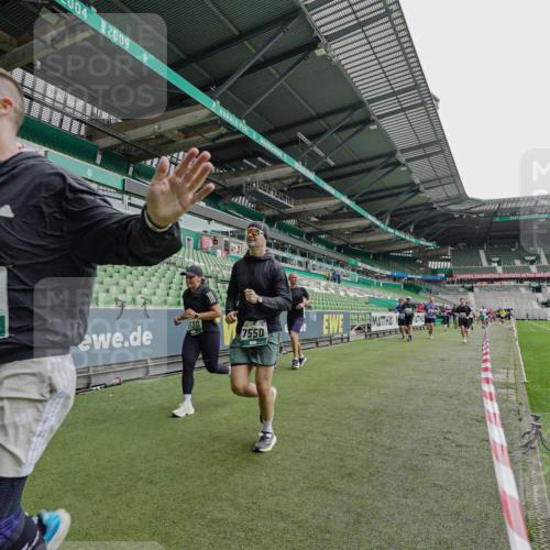 05.10.2025 - 20. swb-Marathon Bremen Michael Burmester http://msf.ph/oto/9234745 05.10.2025 12:59:02 Laufen im Stadion 27, 219, 586, 667, 726, 807, 988, 1043, 1229, 1503, 1516, 1598, 1619, 1711, 1716, 1843, 1854, 2496, 2663, 2734, 2797, 2922, 2941, 3141, 3252, 3254, 3467, 3615, 3747, 3791, 4095, 4113, 4486, 4522, 4783, 4827, 4909, 4967, 5123, 5261, 5530, 5584, 5722, 5808, 5878, 5891, 6007, 6030, 6113, 6374, 6561, 6624, 6672, 6882, 6944, 7038, 7169, 7185, 7201, 7262, 7311, 7312, 7511, 7550, 7976, 8097, 8214, 8247, 8355, 8485, 8539, 8972, 9024, 10526, 90, 846, 2158, 2648, 2893, 4389, 4446, 5313 meine-sportfotos.de