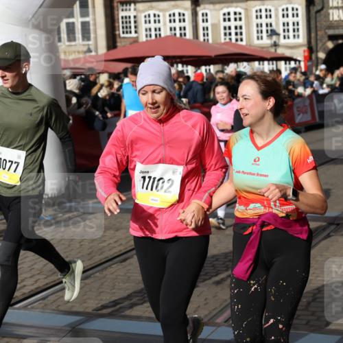 05.10.2025 - 20. swb-Marathon Bremen Yannick Fuchs http://msf.ph/oto/9234808 05.10.2025 11:04:19 Ziel 7123, 7789, 9275, 10098, 10853, 11001, 11077, 11102, 11611, 11685 meine-sportfotos.de