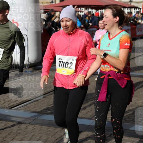 05.10.2025 - 20. swb-Marathon Bremen Yannick Fuchs http://msf.ph/oto/9234824 05.10.2025 11:04:19 Ziel 7123, 7789, 9275, 10098, 10853, 11001, 11077, 11102, 11611, 11685 meine-sportfotos.de