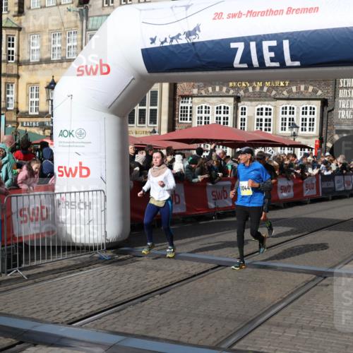 05.10.2025 - 20. swb-Marathon Bremen Yannick Fuchs http://msf.ph/oto/9235202 05.10.2025 11:04:35 Ziel 8111, 9610, 9684, 10278, 10439, 10483, 10678, 11044, 11200 meine-sportfotos.de