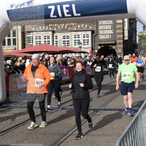 05.10.2025 - 20. swb-Marathon Bremen Yannick Fuchs http://msf.ph/oto/9235263 05.10.2025 11:04:40 Ziel 8111, 9394, 9610, 10278, 10439, 10483, 10531, 10674, 10869, 10956, 11044, 11196, 11542, 11704 meine-sportfotos.de