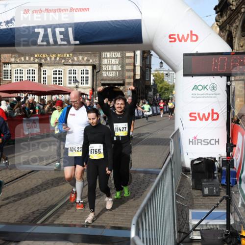 05.10.2025 - 20. swb-Marathon Bremen Yannick Fuchs http://msf.ph/oto/9235476 05.10.2025 11:04:52 Ziel 9532, 9623, 9750, 9765, 9771, 9812, 9927, 10422, 10451, 10532, 10557, 10964, 11035, 11427, 11546, 11615 meine-sportfotos.de