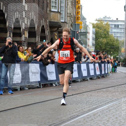 05.10.2025 - 20. swb-Marathon Bremen Strokosch-Dieckow http://msf.ph/oto/9235652 05.10.2025 12:38:45 Ziel 117, 1351 meine-sportfotos.de