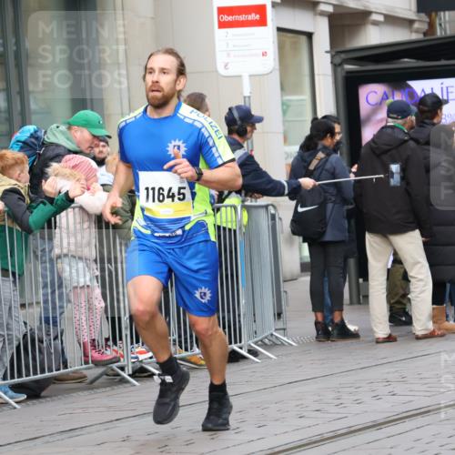 05.10.2025 - 20. swb-Marathon Bremen Strokosch-Dieckow http://msf.ph/oto/9235892 05.10.2025 10:43:56 Ziel 9361, 9614, 9919, 10044, 10348, 10351, 10505, 10649, 10652, 10666, 10780, 10816, 11316, 11503, 11645, 11648, 11659, 9361, 9614, 9919, 10044, 10348, 10351, 10505, 10649, 10652, 10666, 10780, 10816, 11316, 11503, 11645, 11648, 11659 meine-sportfotos.de