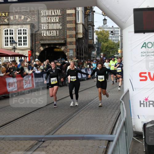 05.10.2025 - 20. swb-Marathon Bremen Yannick Fuchs http://msf.ph/oto/9235940 05.10.2025 11:05:29 Ziel 9440, 9515, 9690, 9713, 9908, 9944, 10255, 10828, 10990, 11106, 11501, 11540 meine-sportfotos.de