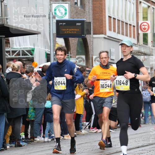 05.10.2025 - 20. swb-Marathon Bremen Strokosch-Dieckow http://msf.ph/oto/9235942 05.10.2025 10:44:00 Ziel 9361, 9919, 10044, 10348, 10505, 10649, 10666, 10816, 11645, 11648, 11659, 9361, 9919, 10044, 10348, 10505, 10649, 10666, 10816, 11645, 11648, 11659 meine-sportfotos.de