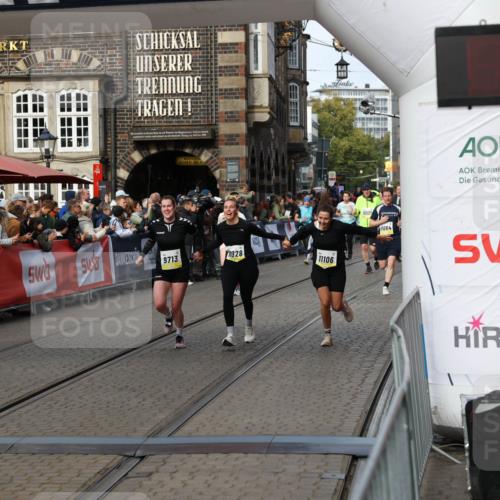 05.10.2025 - 20. swb-Marathon Bremen Yannick Fuchs http://msf.ph/oto/9235943 05.10.2025 11:05:29 Ziel 9440, 9515, 9690, 9713, 9908, 9944, 10255, 10828, 10990, 11106, 11501, 11540 meine-sportfotos.de