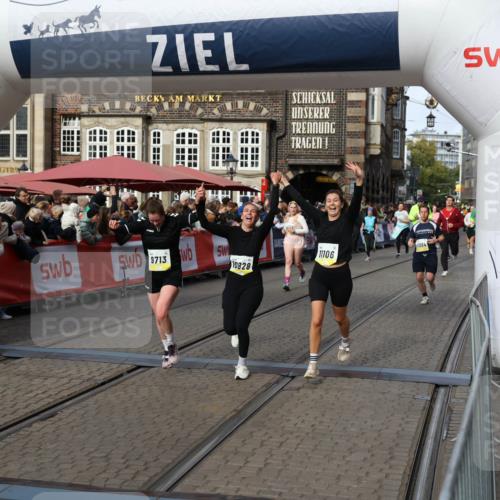 05.10.2025 - 20. swb-Marathon Bremen Yannick Fuchs http://msf.ph/oto/9236000 05.10.2025 11:05:31 Ziel 9515, 9690, 9713, 9908, 9944, 10158, 10828, 11064, 11106, 11540 meine-sportfotos.de